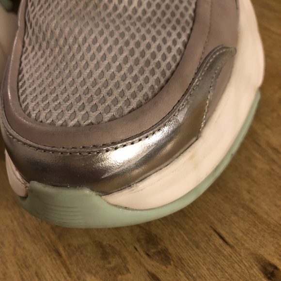 Soul Speed Maverick Silver and White Loafers - W8/M6 generous - Picture 14 of 16